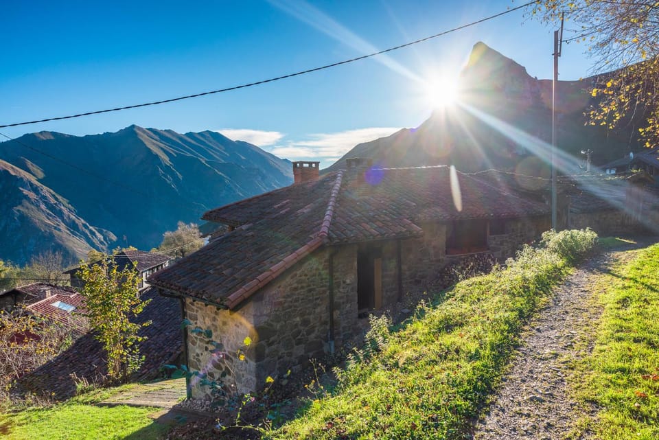 Property building, Natural landscape, Hiking