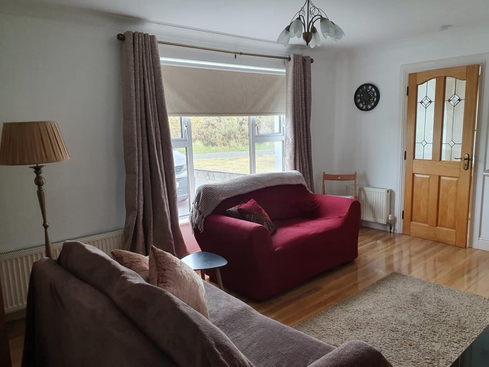 Teach Eamonn House in County Donegal