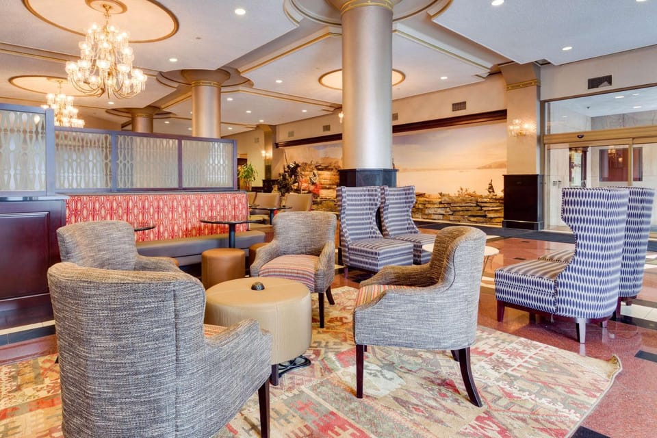 Lobby or reception, On site