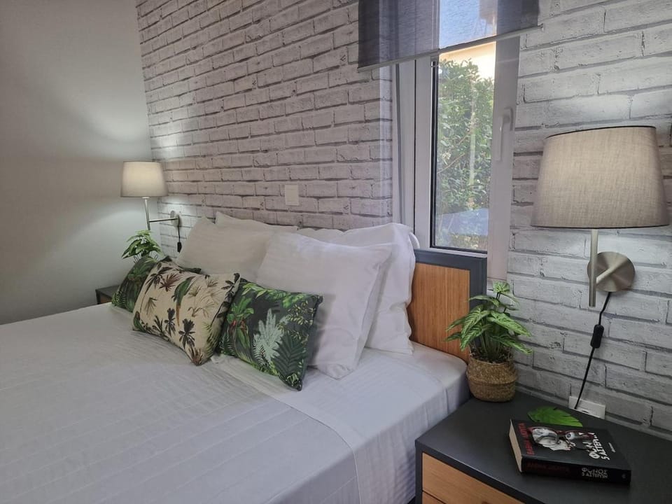 E&G Relax Homes-E Cozy Studio with jacuzzi House in Crete