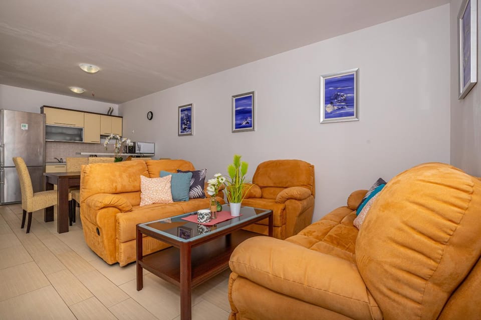 Apartmani Maya Apartment in Primorje-Gorski Kotar County