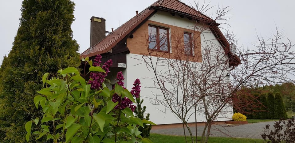 Dom W Skowronkach House in Pomeranian Voivodeship