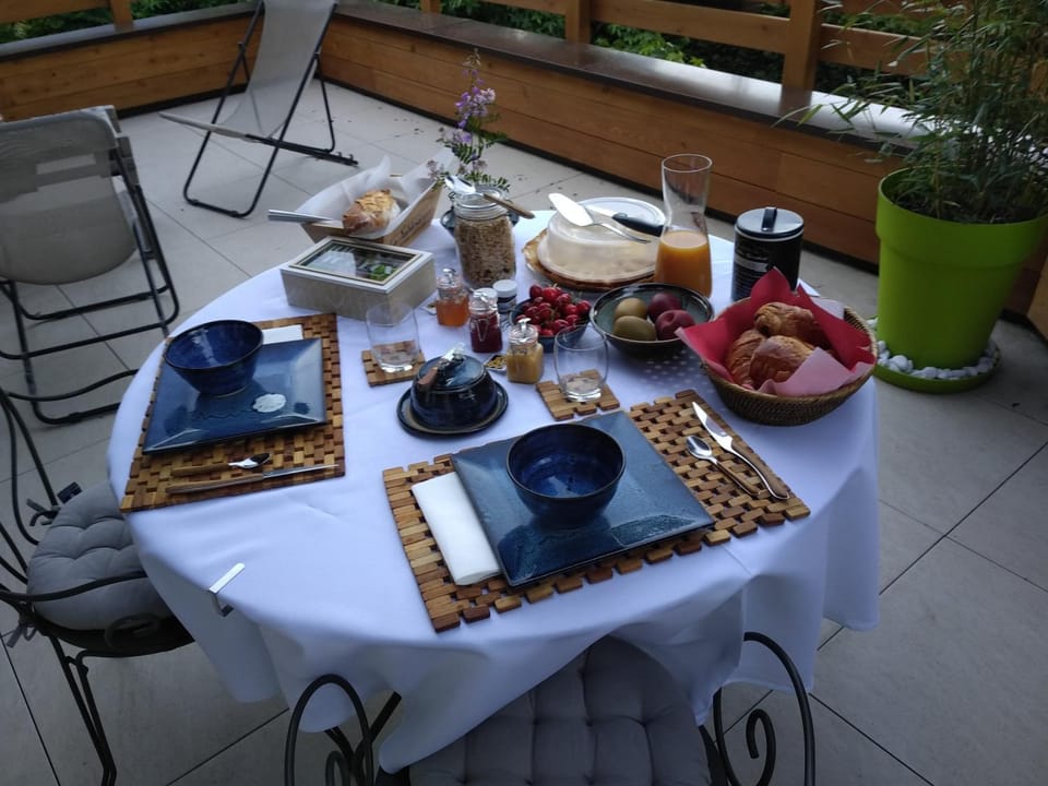 Breakfast
