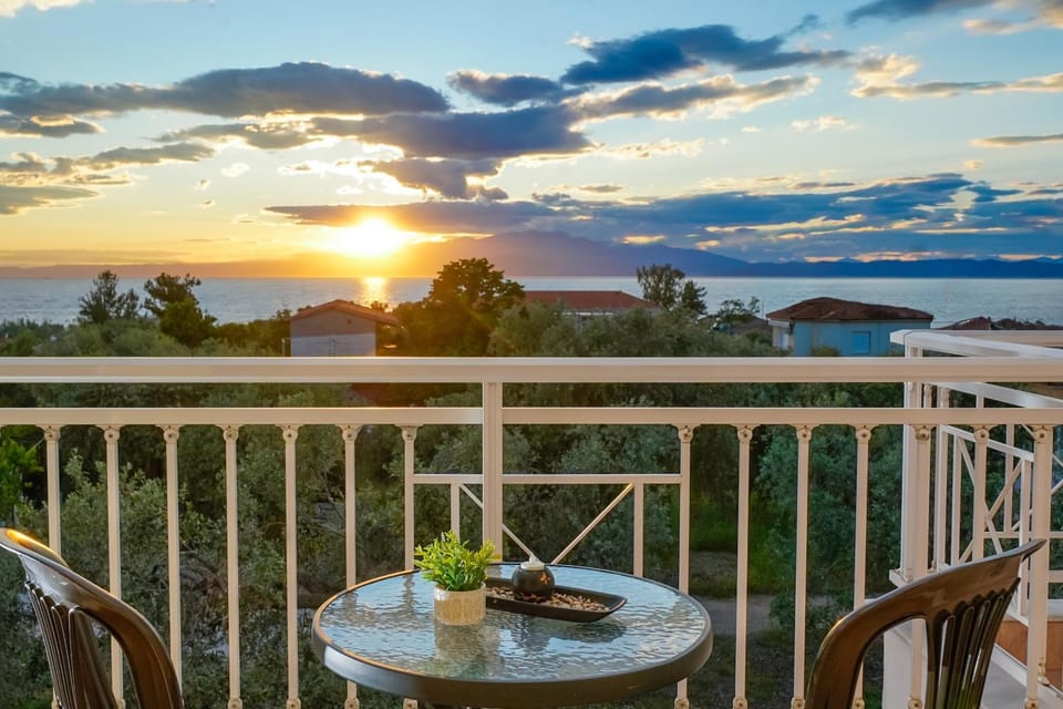 Panoramic View House Apartment in Thasos