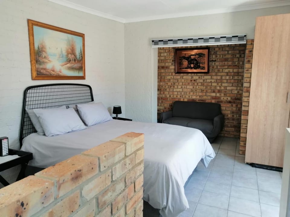 Charlie's Spot - Norwood Bed and Breakfast in Johannesburg