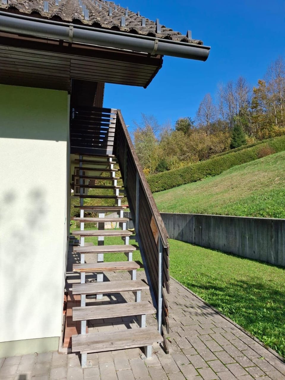Facade/entrance, acessibility