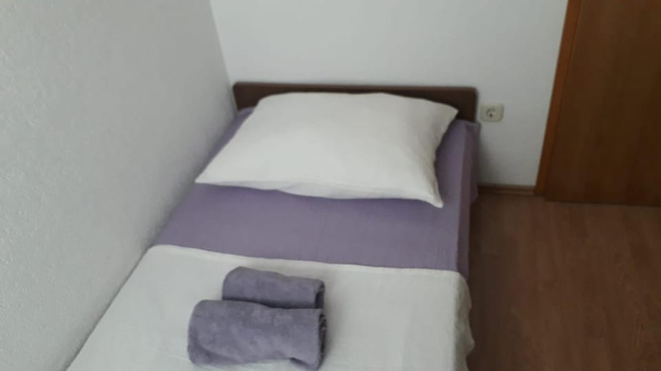 Apartment Hrgić Vir Apartment in Zadar County