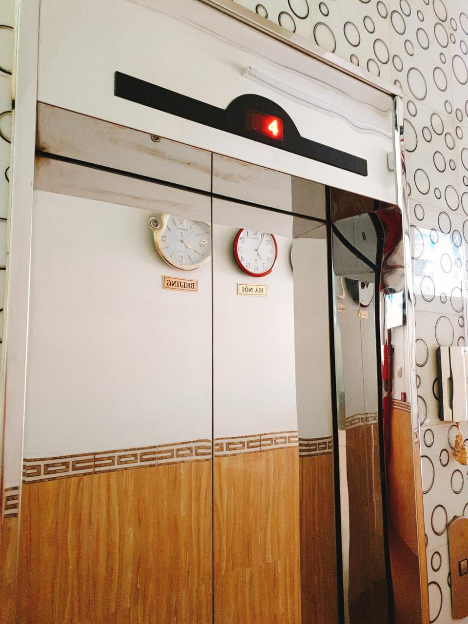 elevator