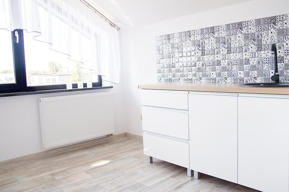 Kitchen or kitchenette, Communal kitchen