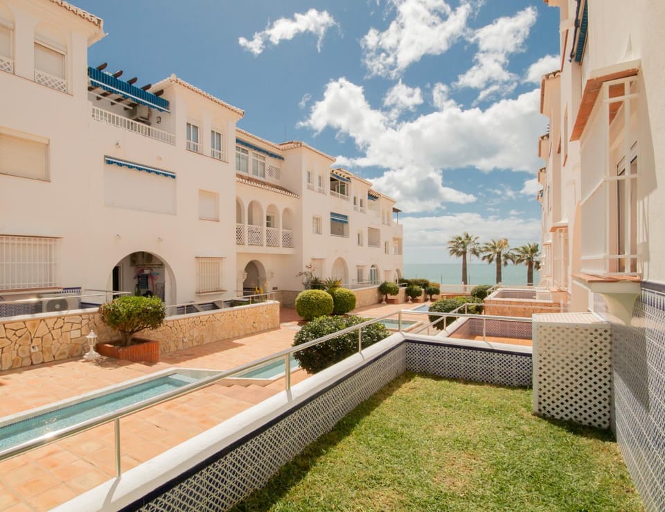 Garden, Garden view