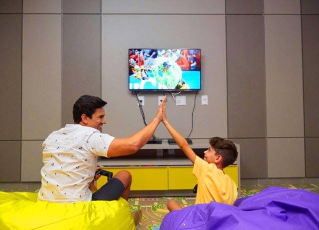 Communal lounge/ TV room, TV and multimedia, Evening entertainment, children