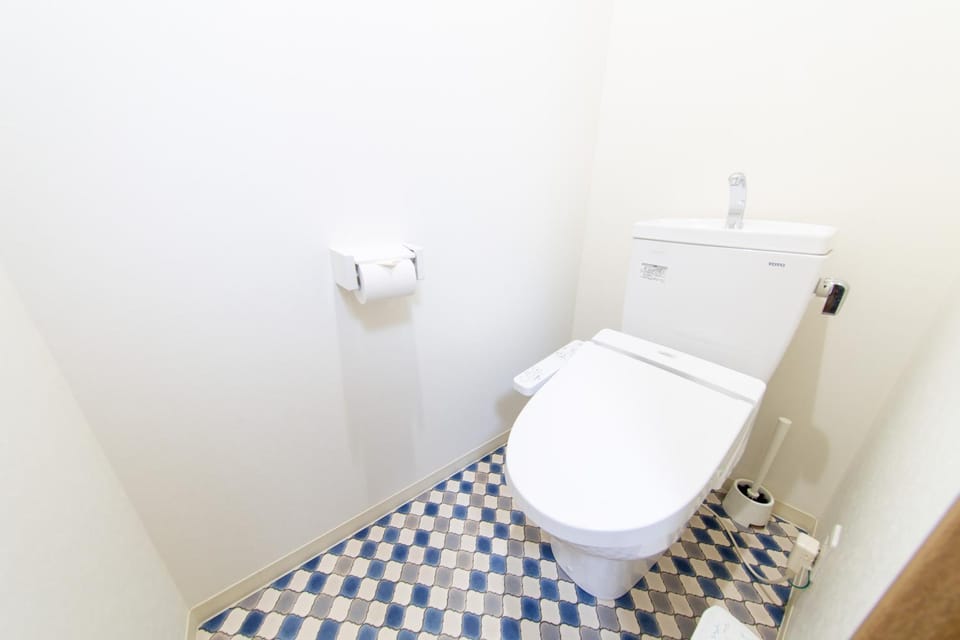 Oyado GORILLA Annex Apartment in Osaka