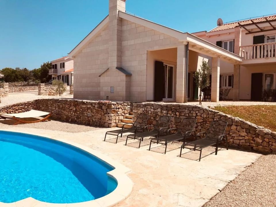 Property building, Pool view, Swimming pool