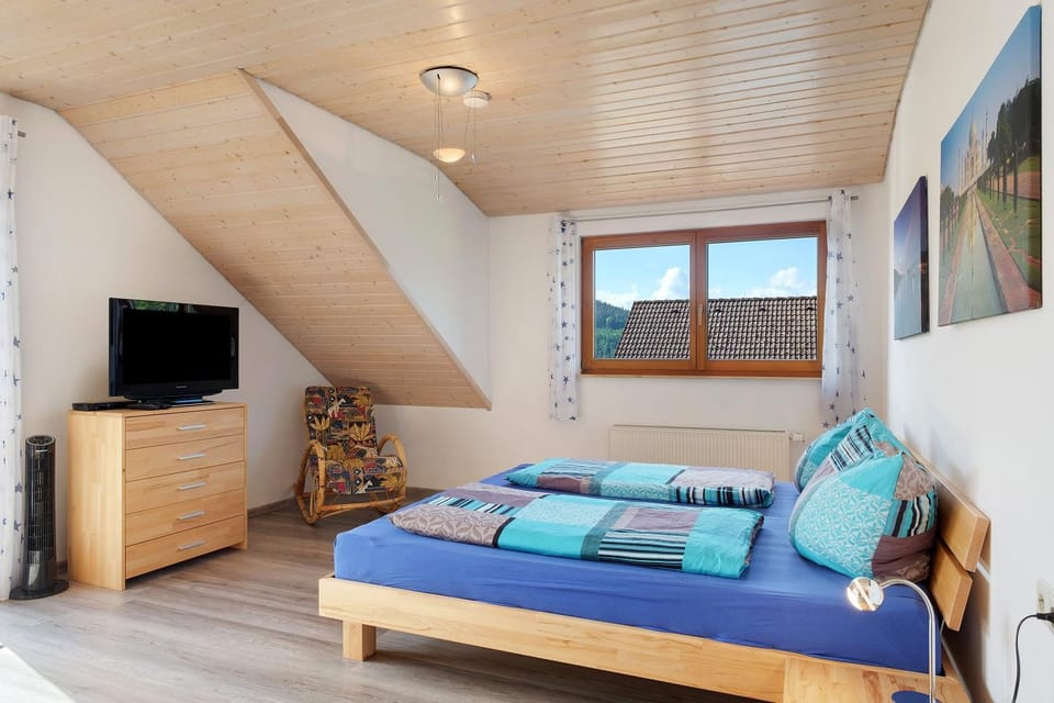 Property building, Living room, Bedroom