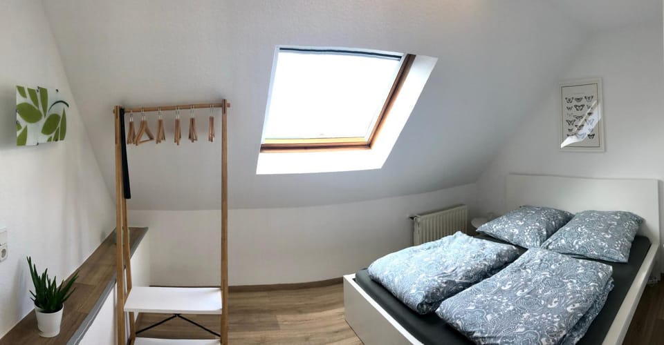 Bed, Photo of the whole room