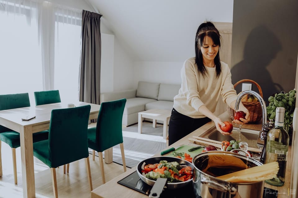 Kitchen or kitchenette