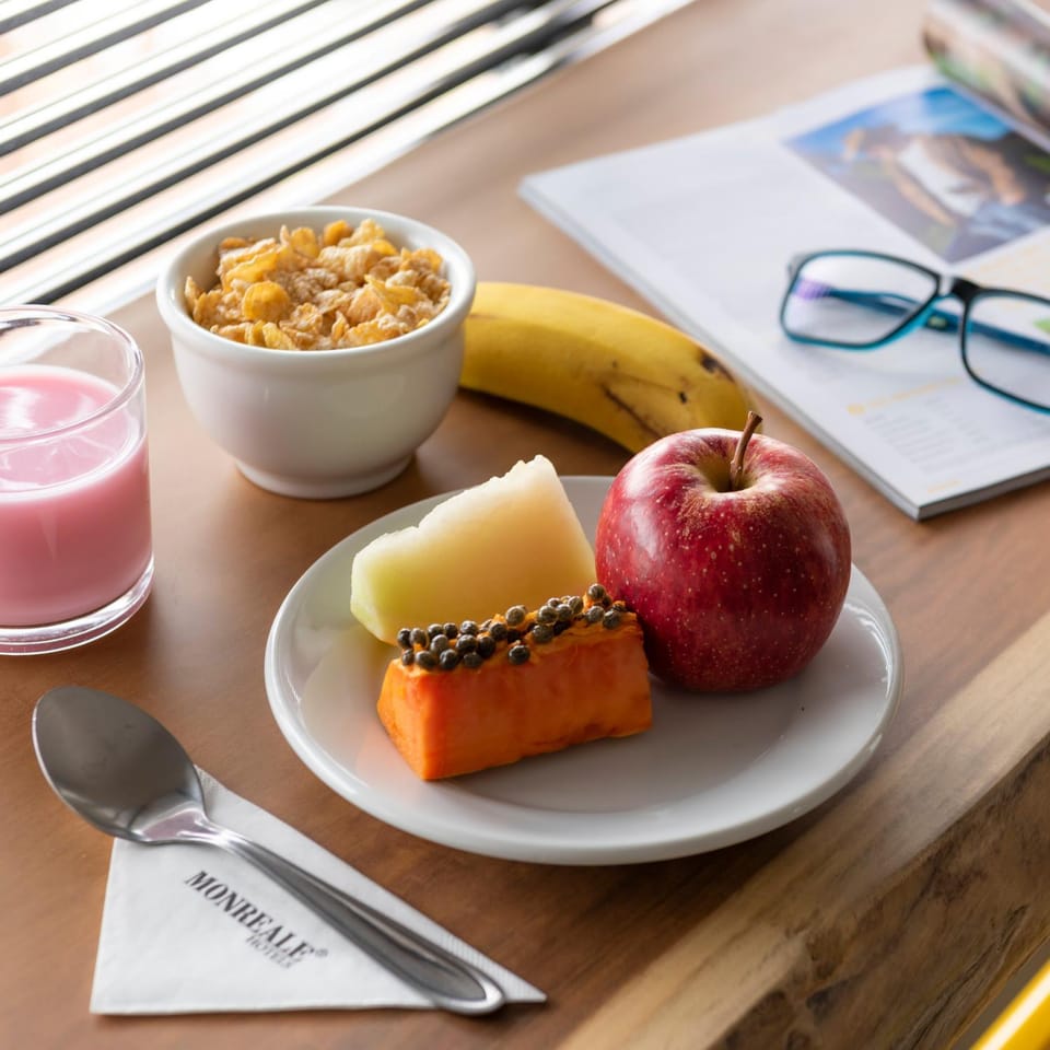 Food and drinks, Food, Breakfast