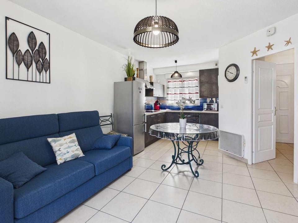 Maison T3 Climatisée à 450m de la Plage avec Terrasse et Garage - FR-1-423-115 House in Agde