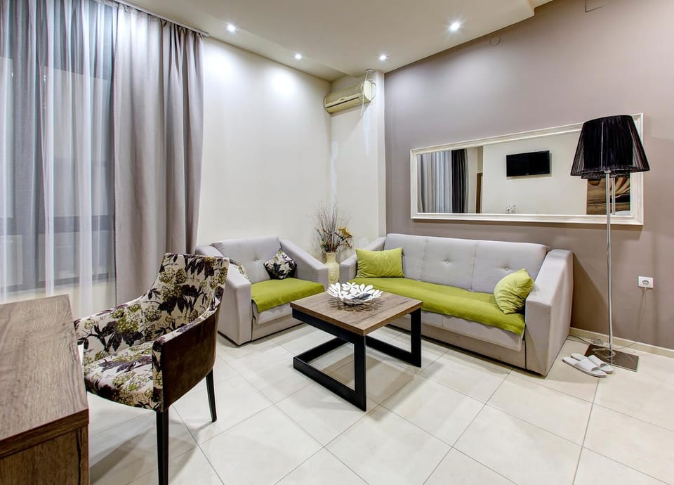 Living room, Seating area
