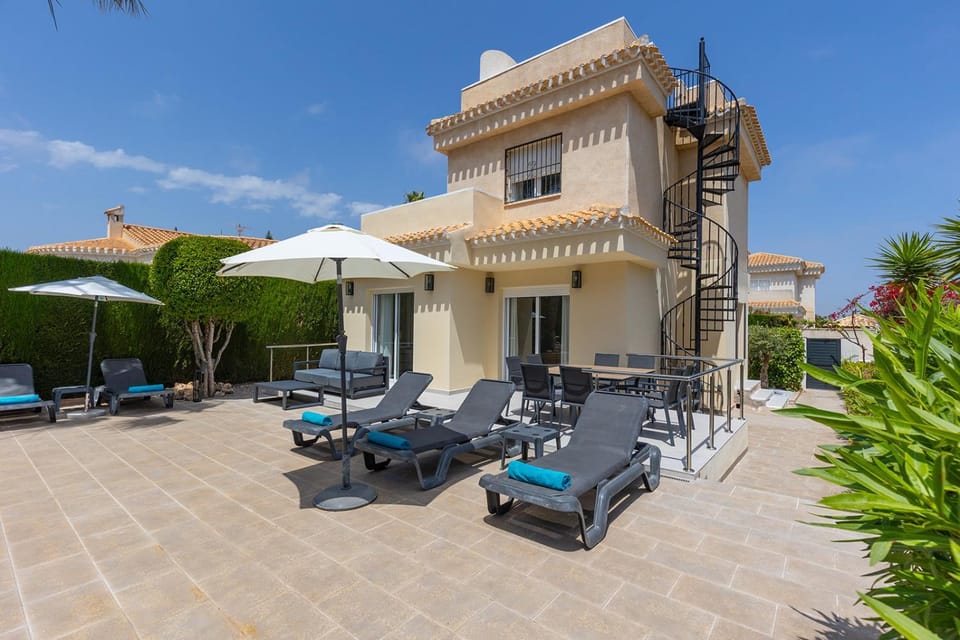 17 Vistamar Playa Flamenca Villa in Vega Baja del Segura