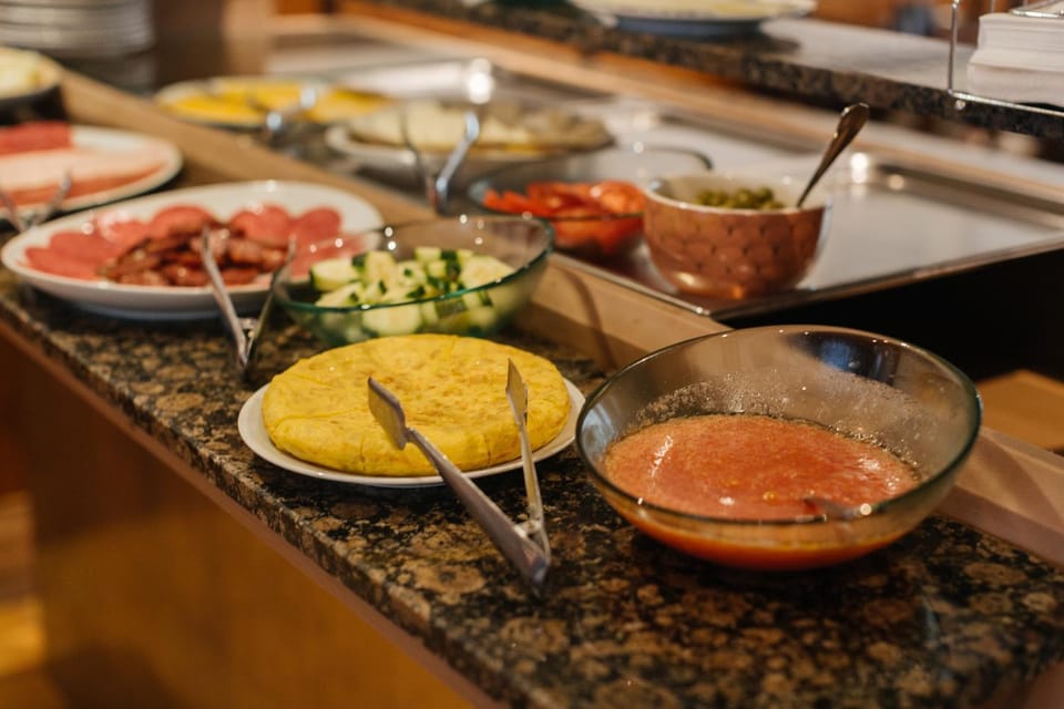 Breakfast, Buffet breakfast