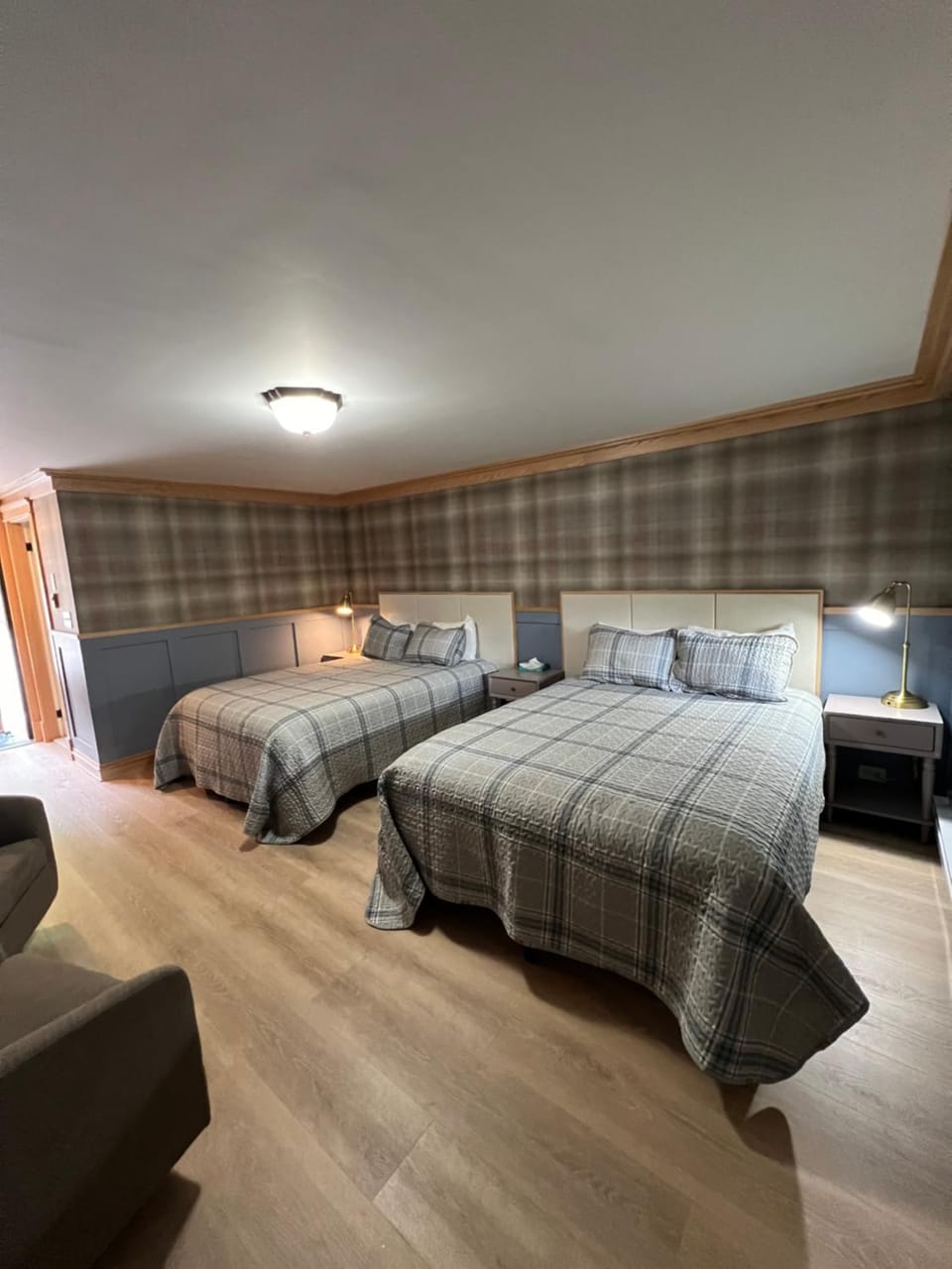 Stonehurst Manor Breakfast & Dinner Included Hotel in North Conway