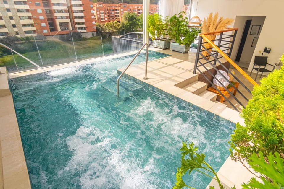 Spa and wellness centre/facilities, City view