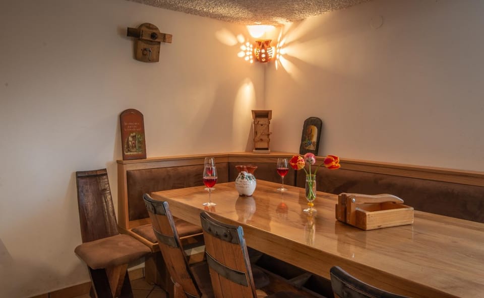 Dining area, Meeting/conference room, Drinks