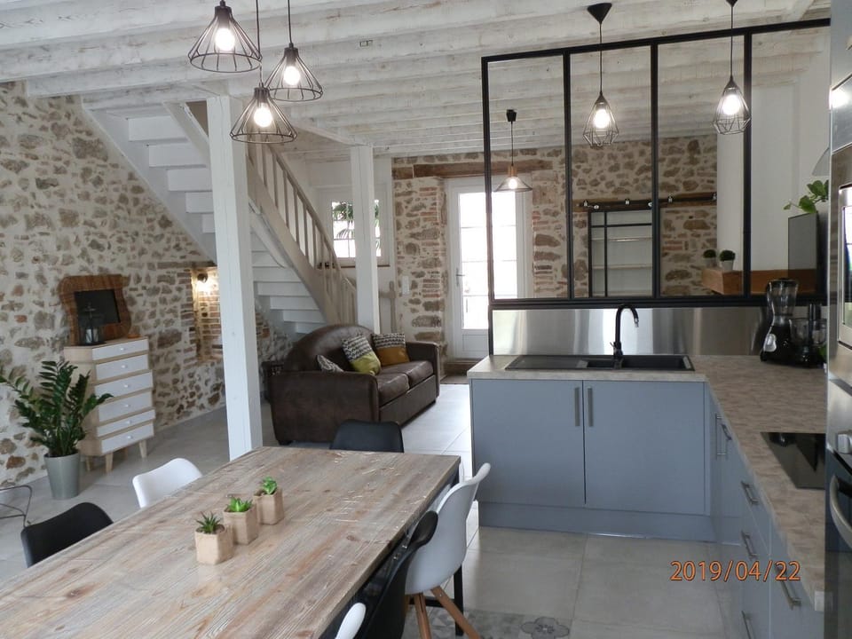 Communal lounge/ TV room, Communal kitchen