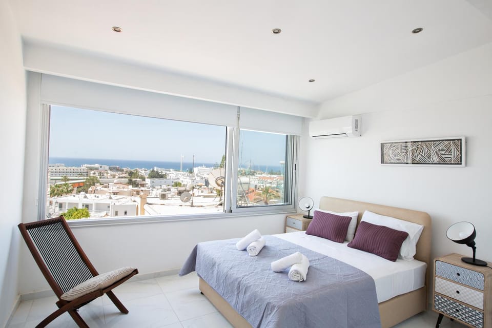 Bedroom, Sea view