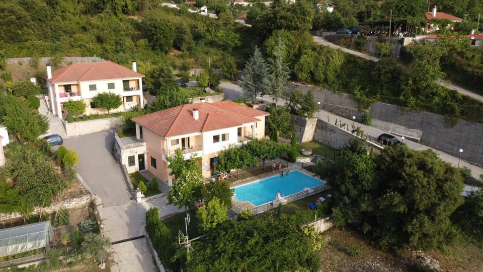 Property building, Bird's eye view