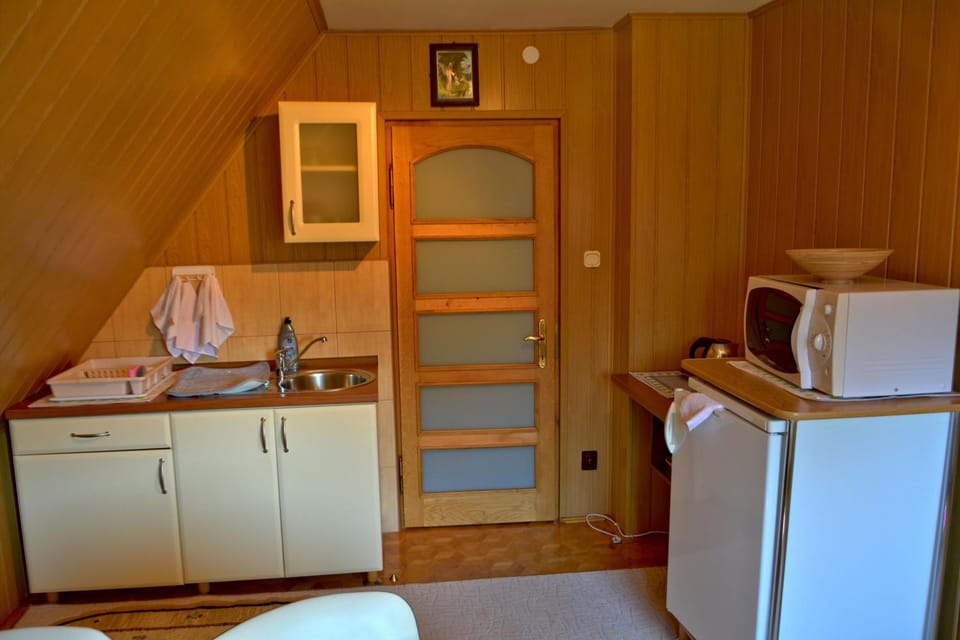 Coffee/tea facilities, Kitchen or kitchenette