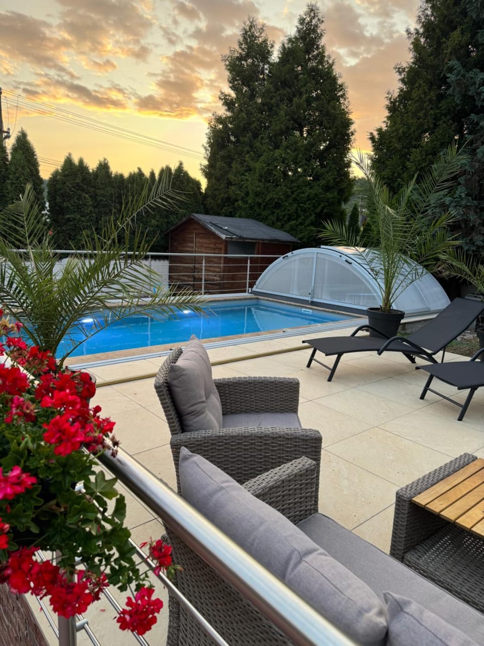 Property building, Swimming pool