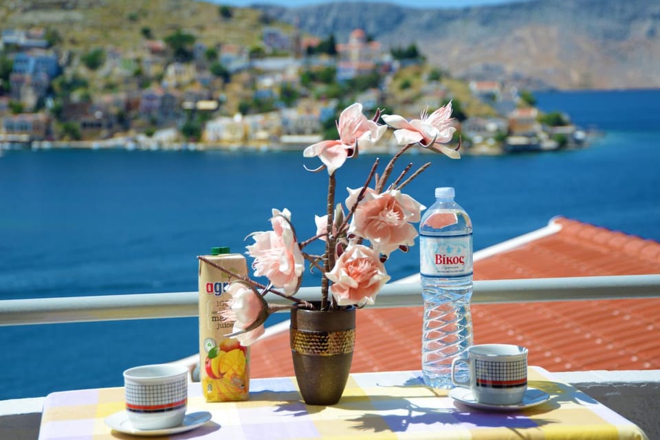 Balcony/Terrace, City view