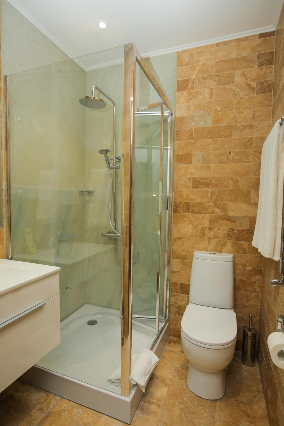 CHALET DILIJAN Hotel & Restauarant Hotel in Armenia