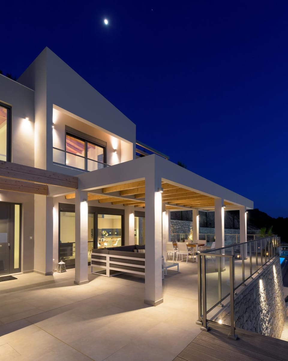 Property building, Patio, Facade/entrance