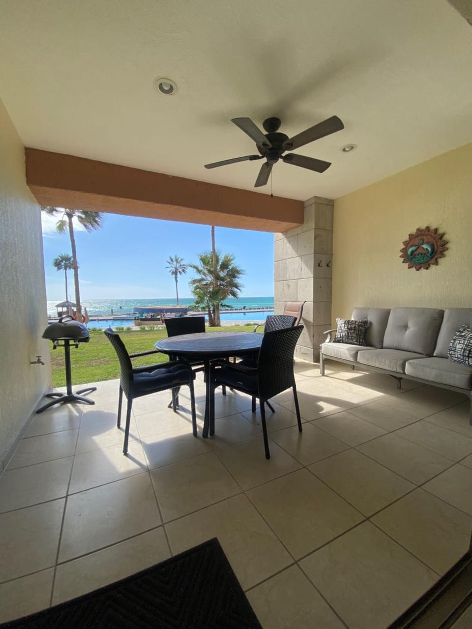 Patio, Seating area