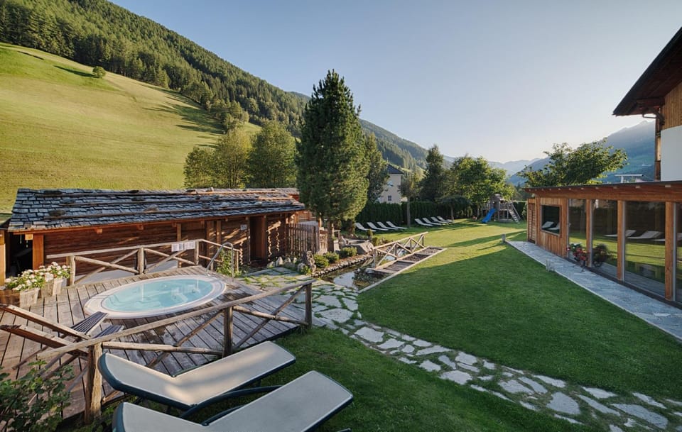 Natural landscape, Garden view, Pool view, Swimming pool