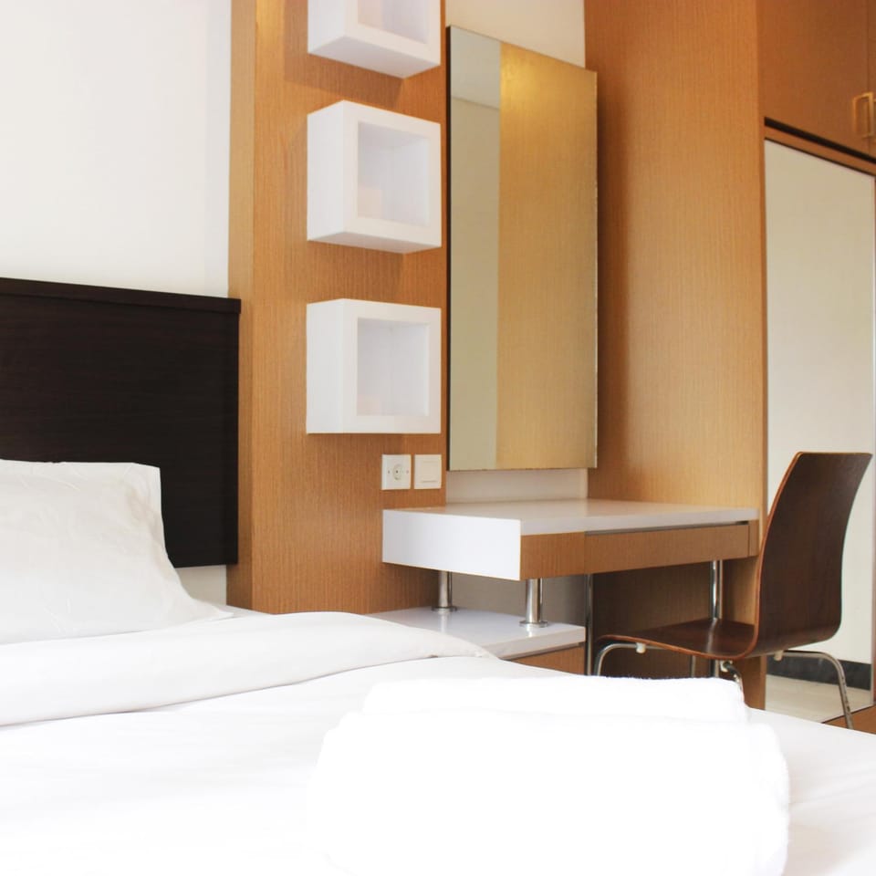 Strategic 1BR Apartment with Sofa Bed at The Jarrdin Cihampelas By Travelio Apartment in Bandung