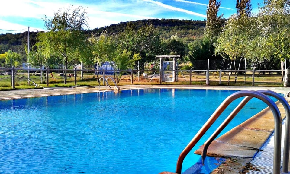 Mountain view, Pool view, Swimming pool, Swimming pool