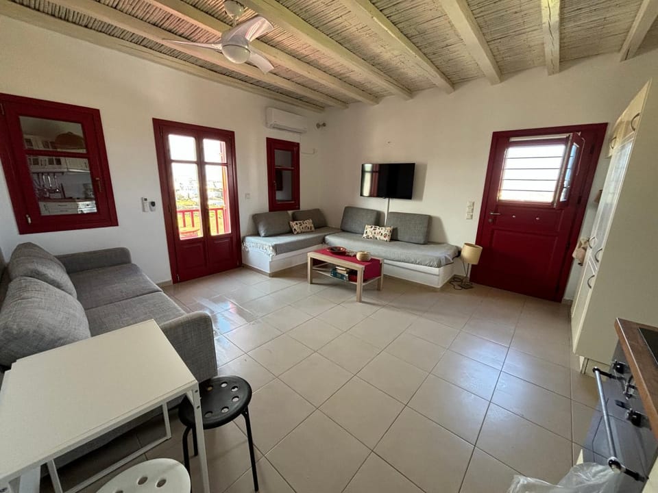 TV and multimedia, Seating area