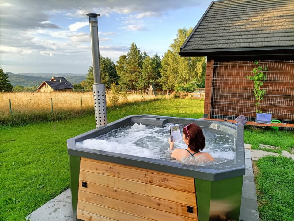 Tarnawianka Apart, jacuzzi, sauna, bilard Villa in Lesser Poland Voivodeship