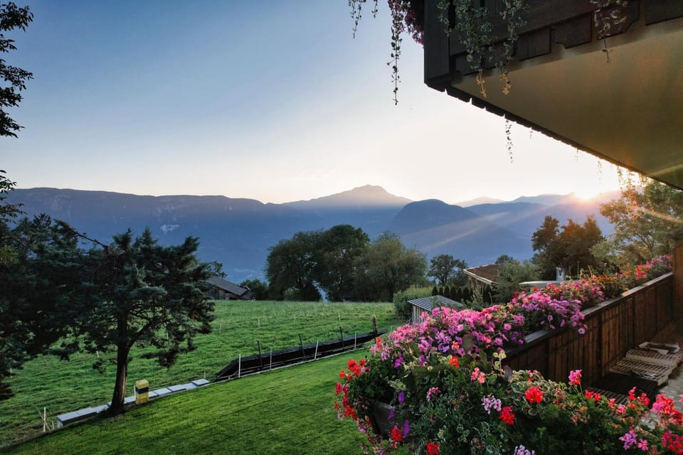View (from property/room), View (from property/room), Garden view, Landmark view, Mountain view