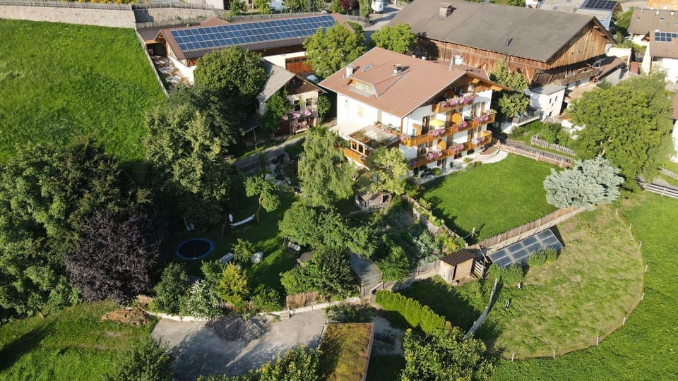 Property building, Garden