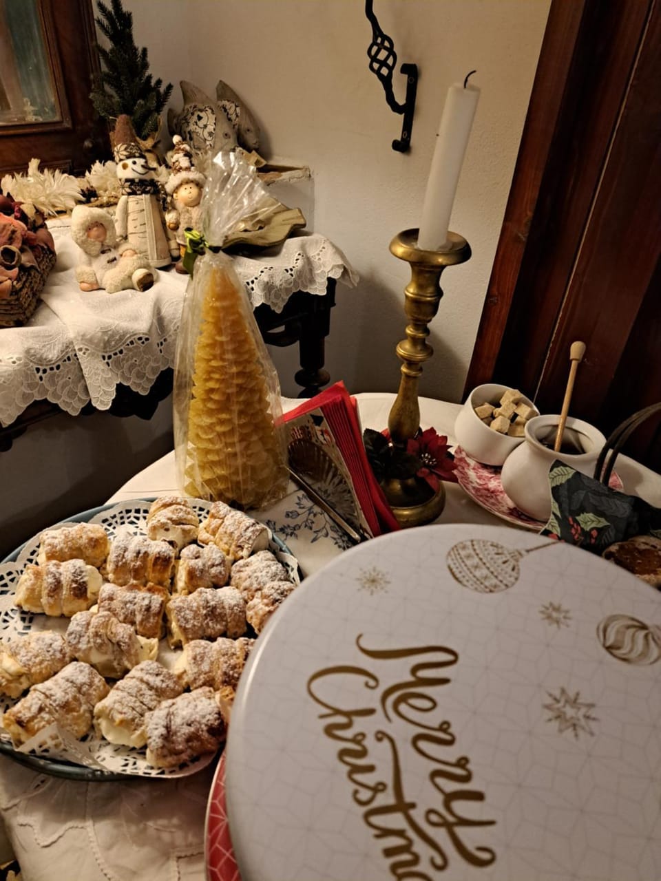Casa Cositorarului Boutique Pension Bed and Breakfast in Romania