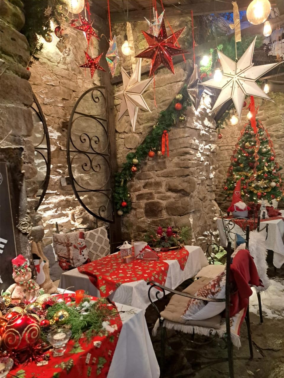 Casa Cositorarului Boutique Pension Bed and Breakfast in Romania