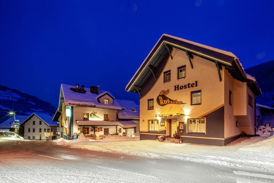 Property building, Staff, Winter