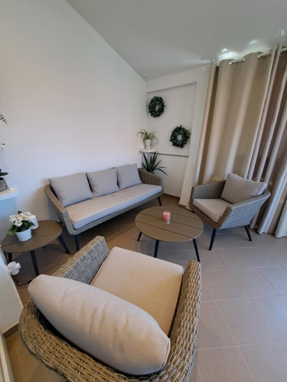 Seating area