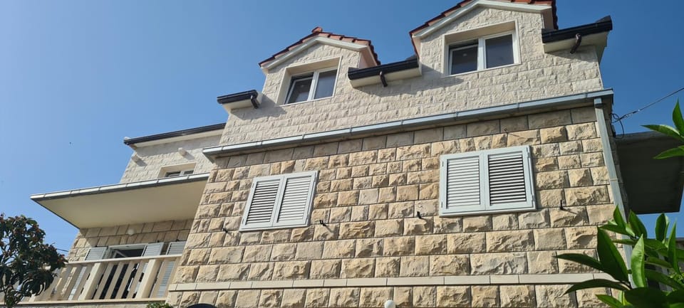 APARTMAN BRIGIT - CENTAR Apartment in Bol