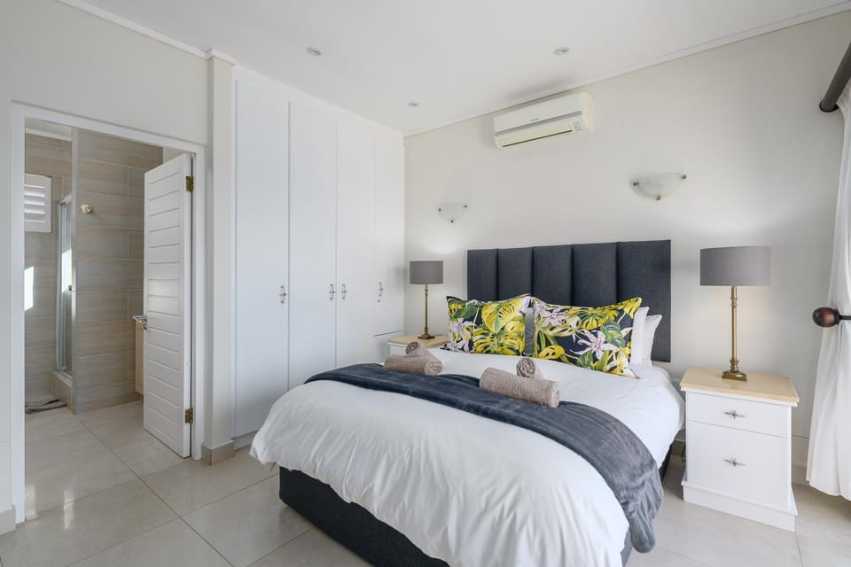 Bathroom, Bedroom, air conditioner